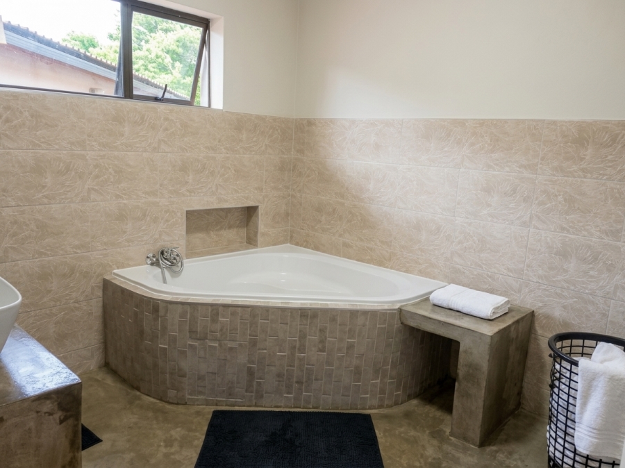 3 Bedroom Property for Sale in Geelhoutpark North West
